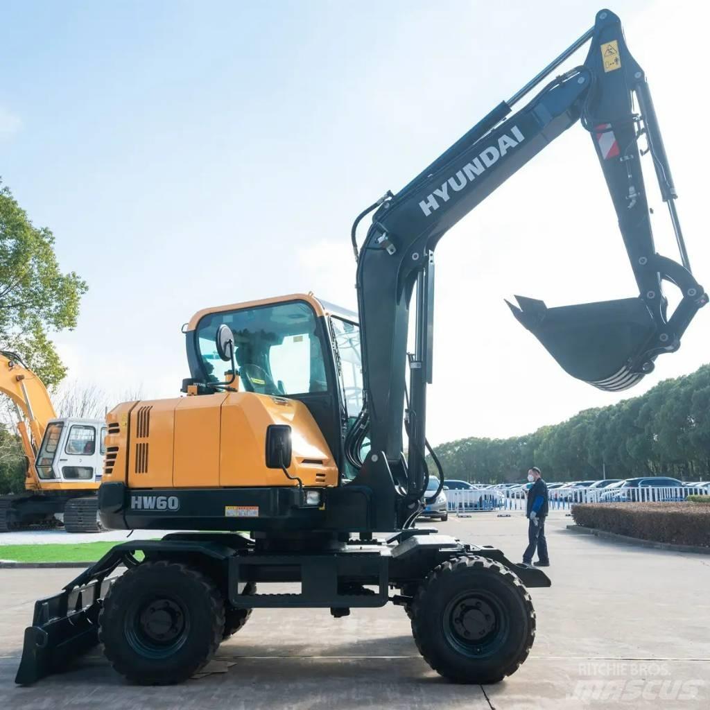Hyundai HW 60 Pelle sur pneus