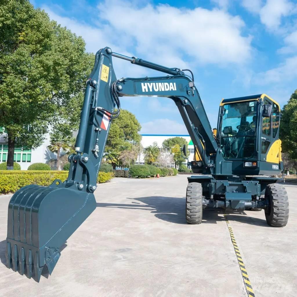 Hyundai HW 60 Pelle sur pneus