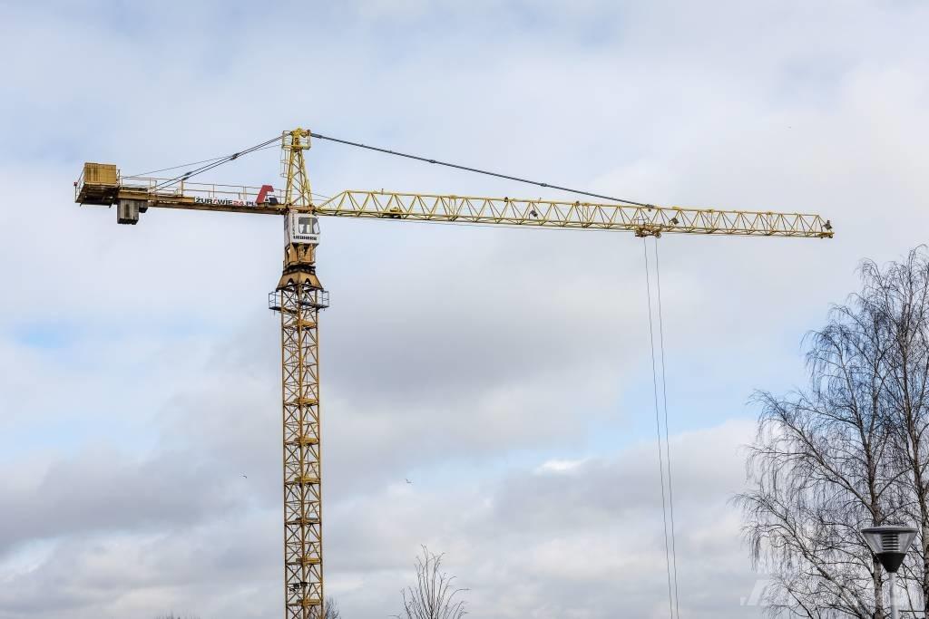 Liebherr 120HC Grue à tour