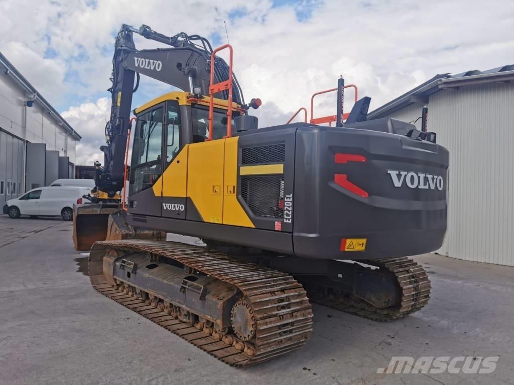 Volvo EC 220 E Pelle sur chenilles