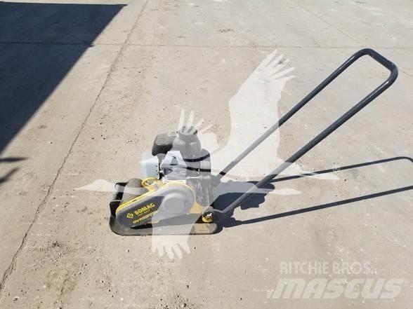 Bomag BVP10/30 Rouleaux vibrants tractés