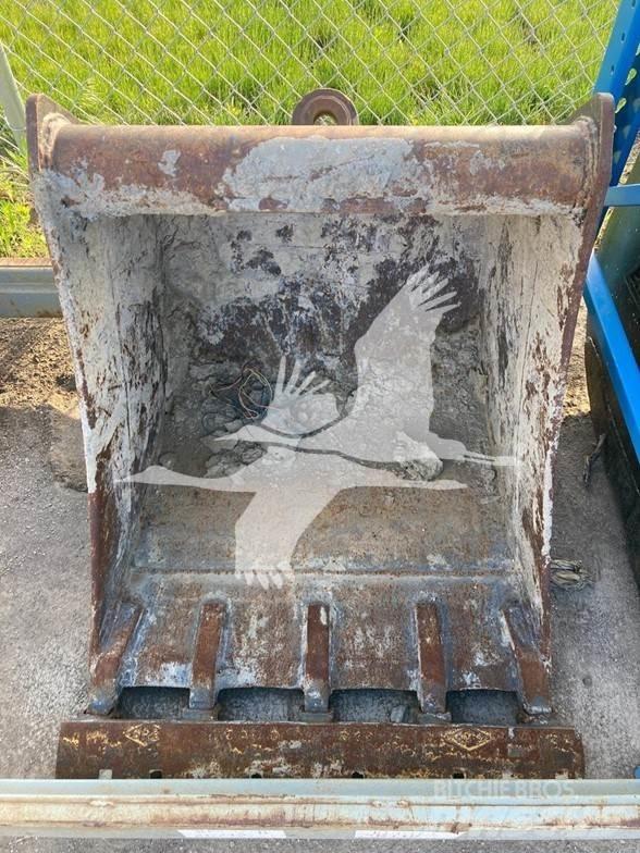  BU 30 BUCKET Godet