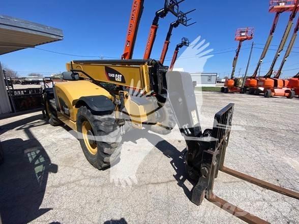 CAT TL943D Chariot télescopique