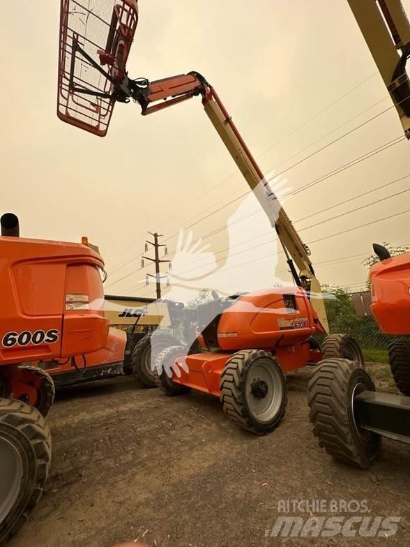JLG 600AJ Nacelles articulées