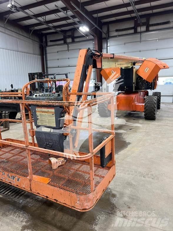 JLG 800AJ Nacelles articulées