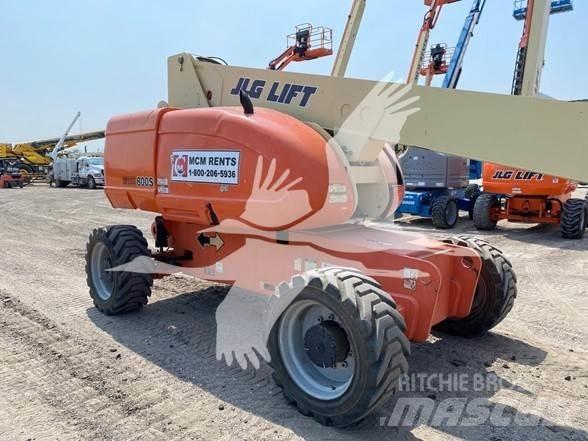 JLG 800S Nacelles télescopiques
