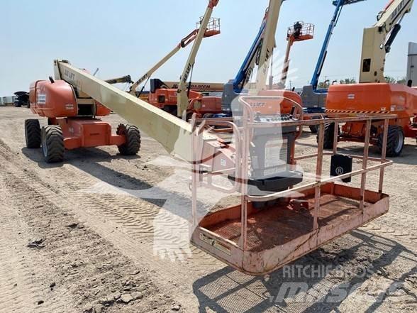 JLG 800S Nacelles télescopiques