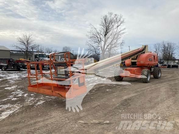 JLG 800S Nacelles télescopiques