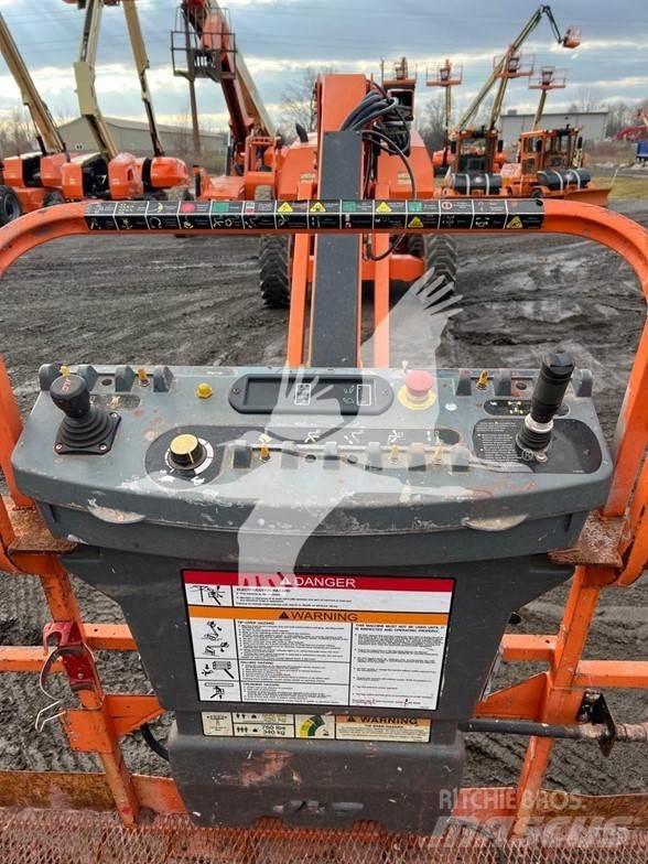 JLG 860SJ Nacelles télescopiques