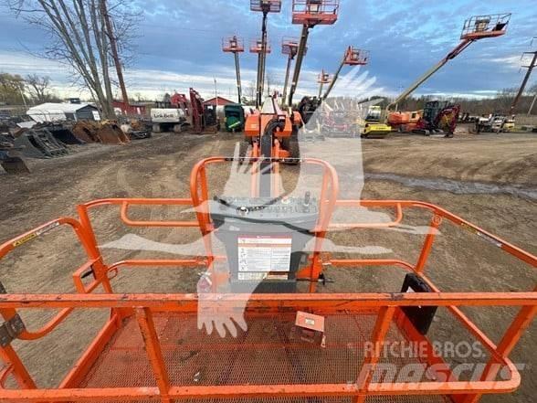 JLG 860SJ Nacelles télescopiques