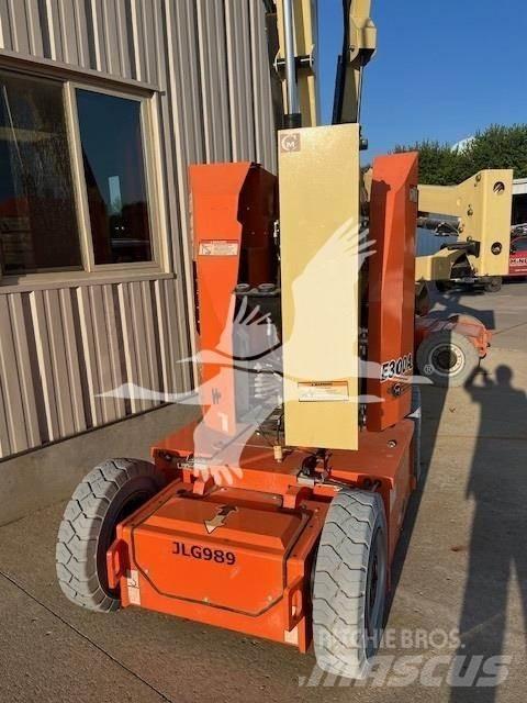 JLG E300AJP Nacelles articulées