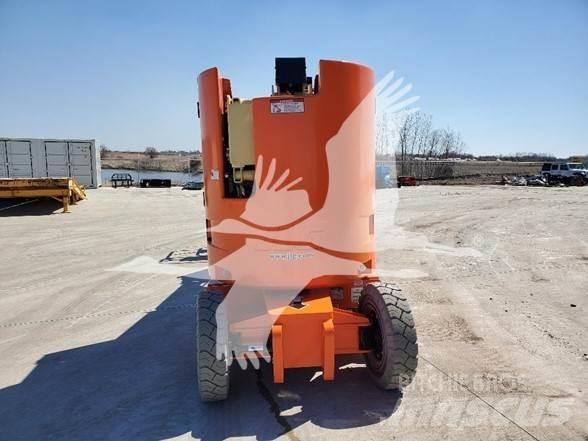 JLG E300AJP Nacelles articulées