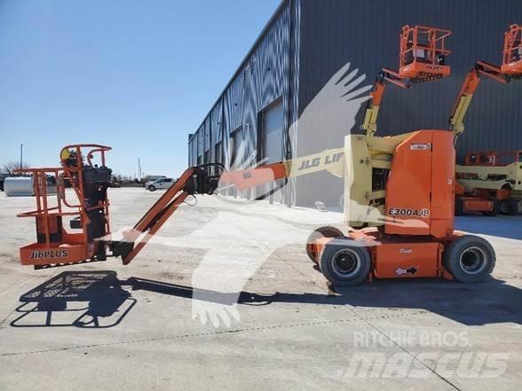 JLG E300AJP Nacelles articulées