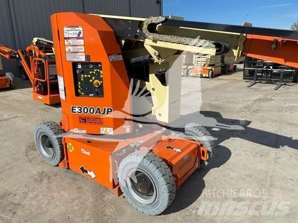 JLG E300AJP Nacelles articulées