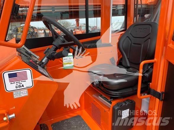 SkyTrak 10054 Chariot télescopique