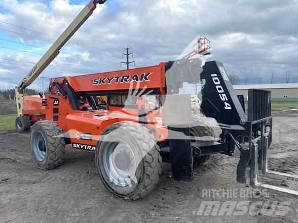SkyTrak 10054 Chariot télescopique