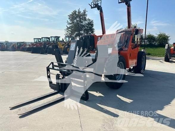 SkyTrak 10054 Chariot télescopique