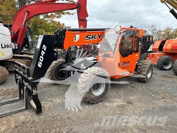 SkyTrak 6042 Chariot télescopique