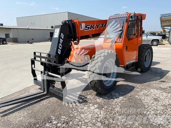 SkyTrak 8042 Chariot télescopique
