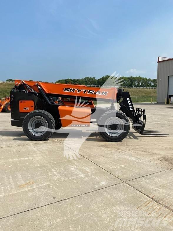 SkyTrak 8042 Chariot télescopique