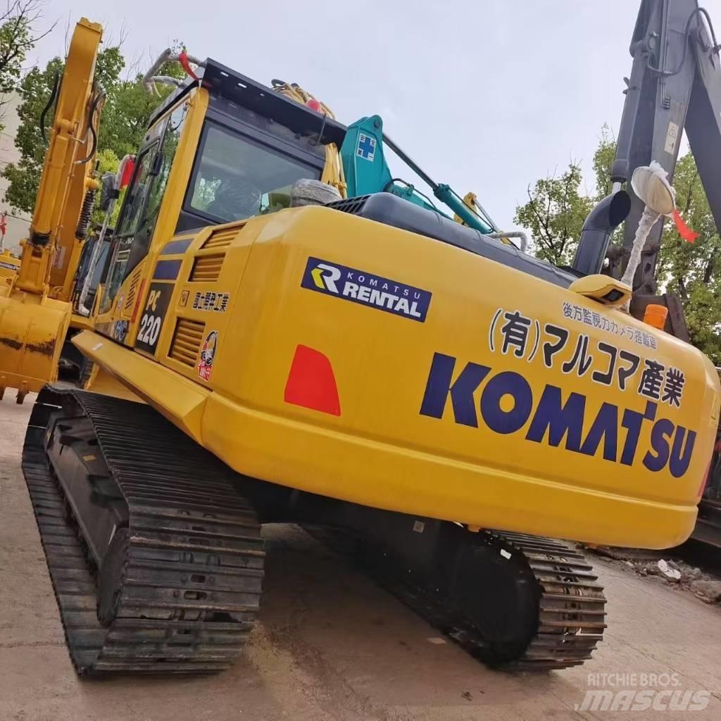Komatsu PC 220 Pelle sur chenilles
