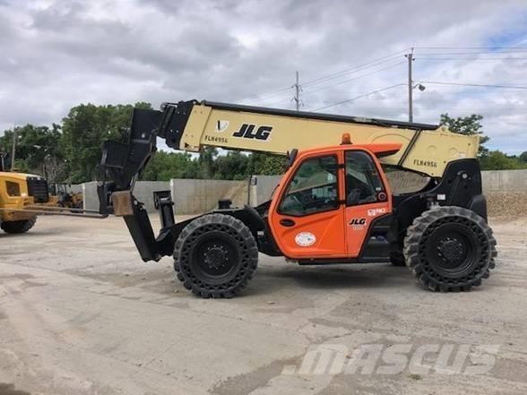 JLG 1055 Chariot télescopique
