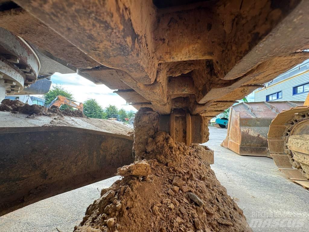 Doosan DX 225 LC-5 Pelle sur chenilles