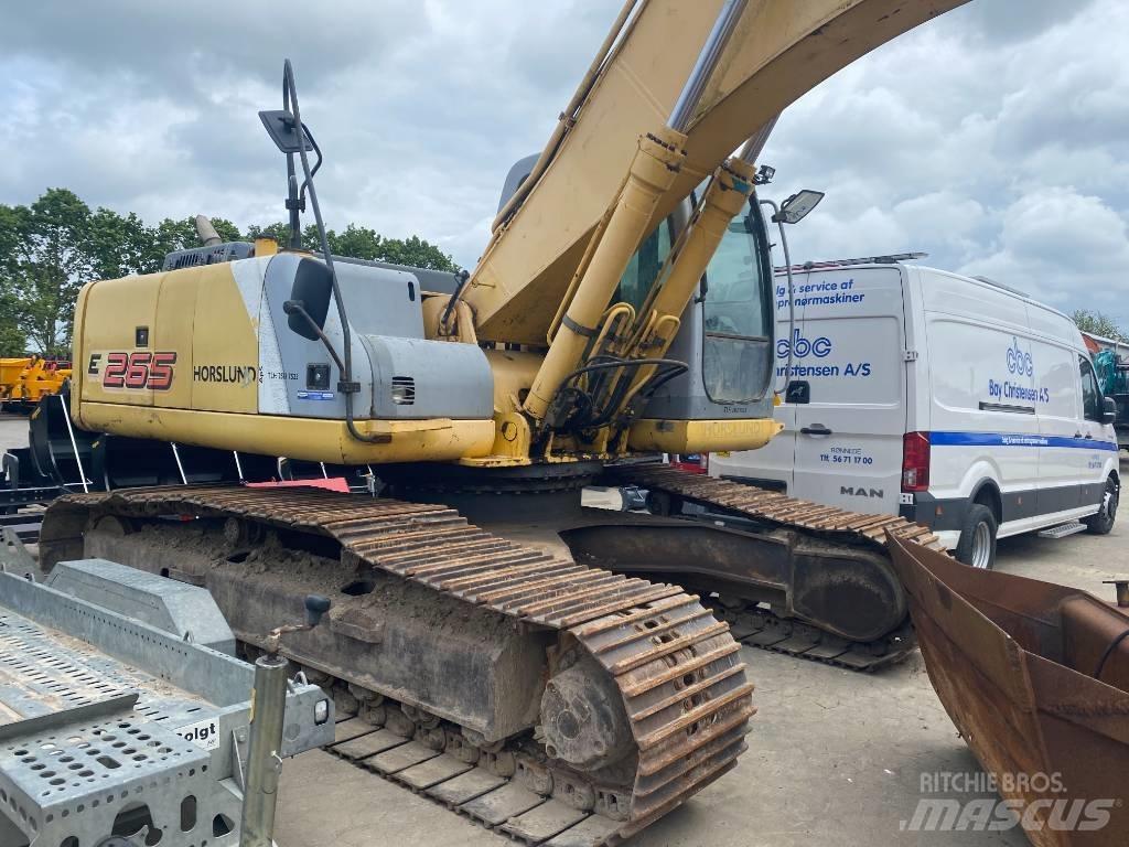 New Holland E 265 Pelle sur chenilles