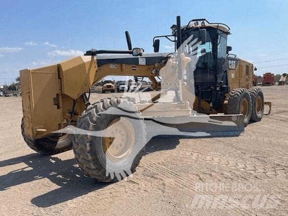 CAT 320 Pelle sur chenilles