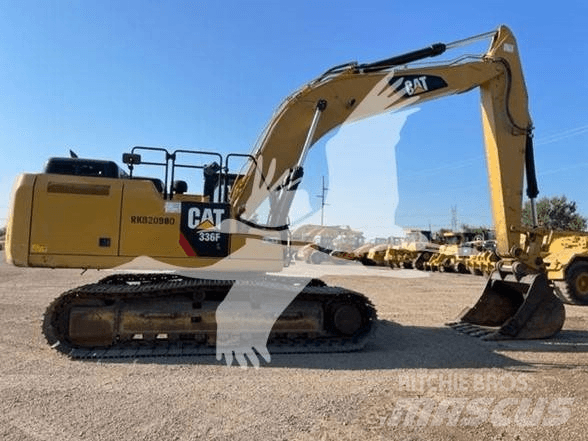 CAT D6T XL Bouteurs sur chenilles