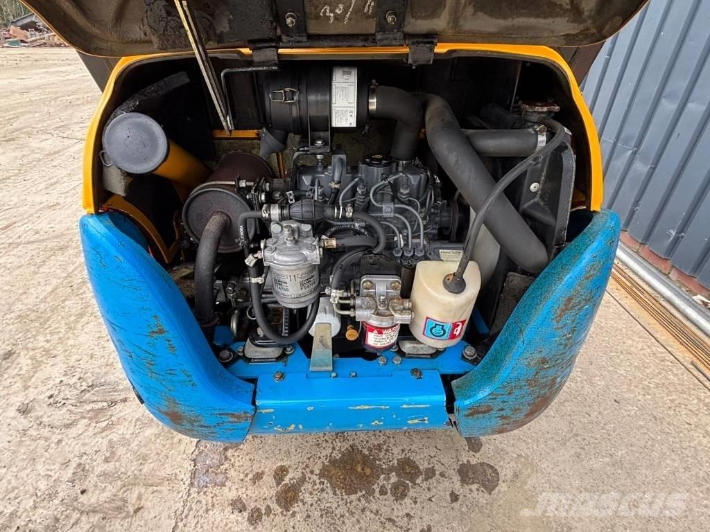 JCB 8015 Mini pelle < 7t