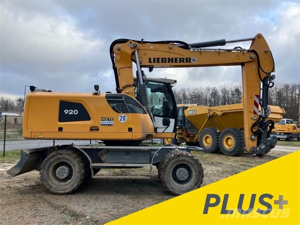 Liebherr A920 Pelle sur pneus