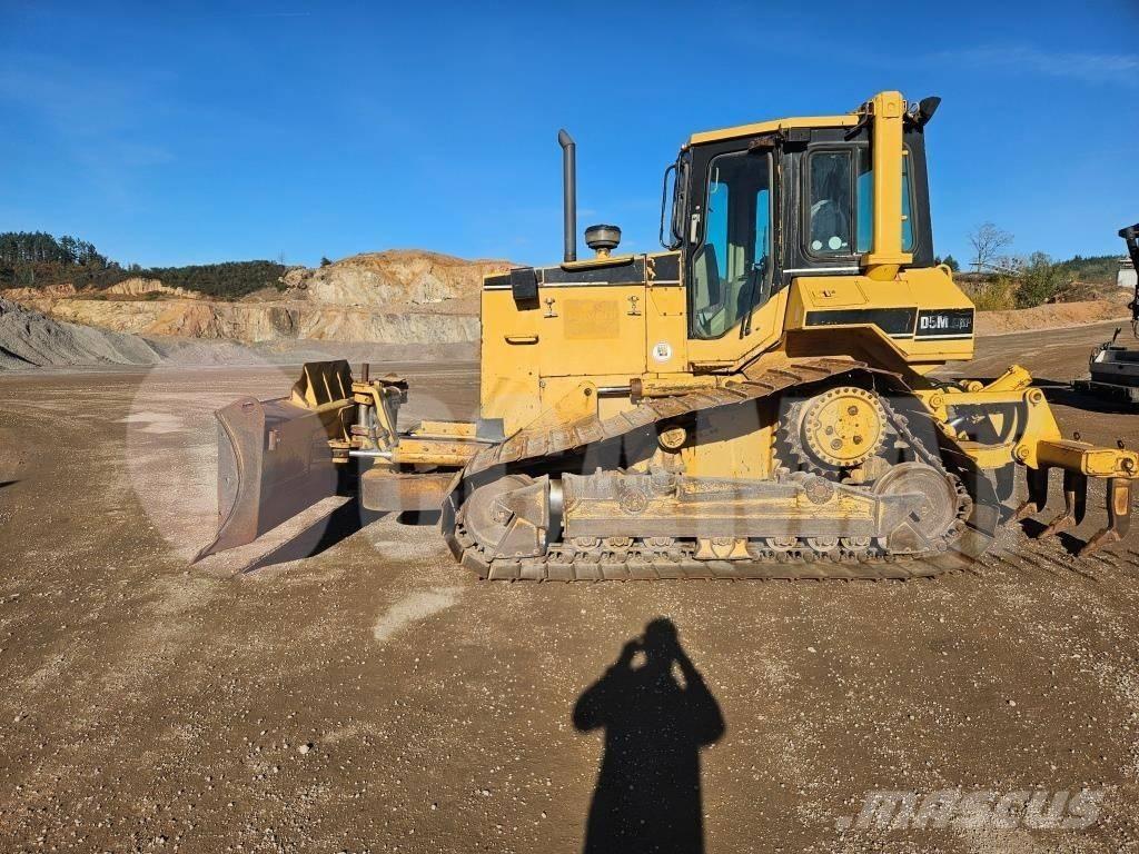 CAT D 5 M LGP Bouteurs sur chenilles