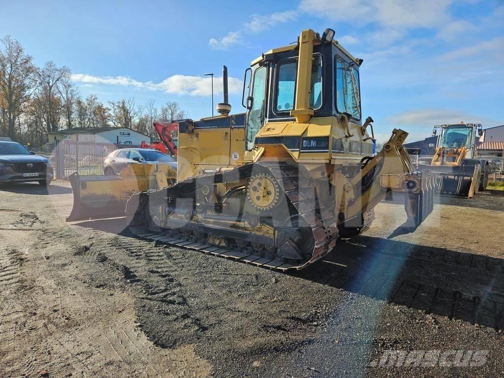 CAT D 5 M LGP Bouteurs sur chenilles