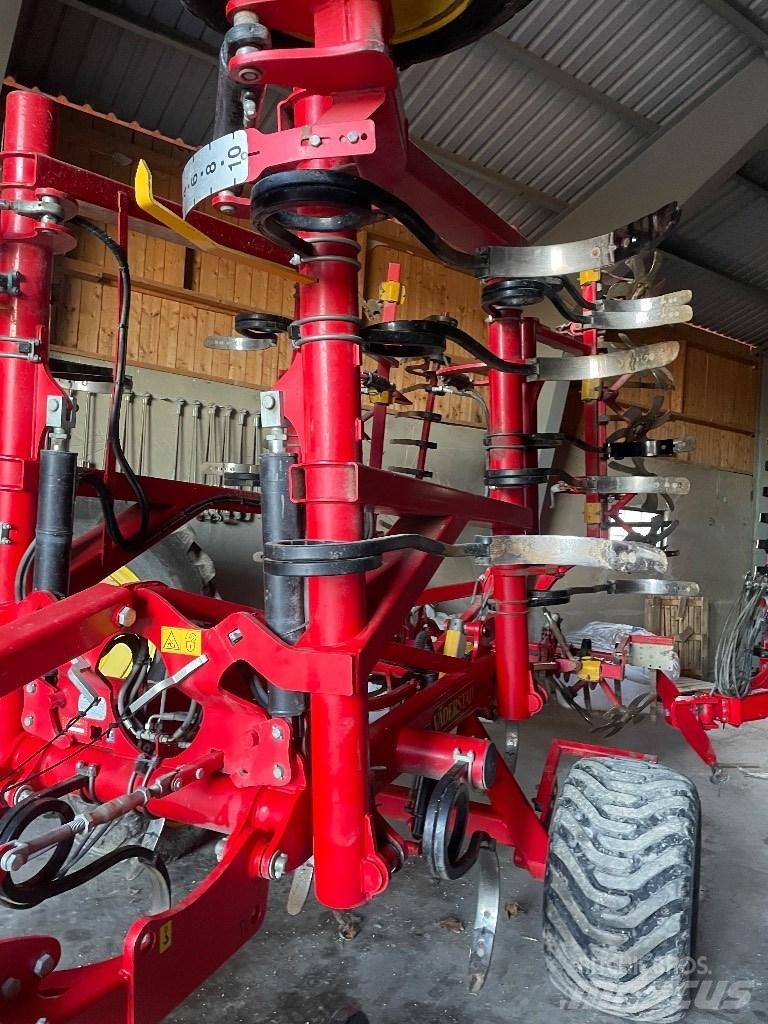 Väderstad Swift560 Déchaumeur, cultivateur