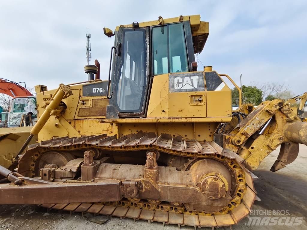 CAT D 7 G 2 Chargeuse sur pneus
