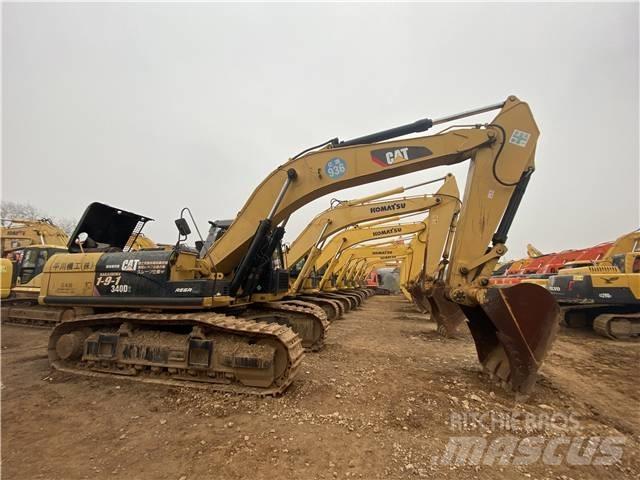 CAT 340D2 Pelle sur chenilles
