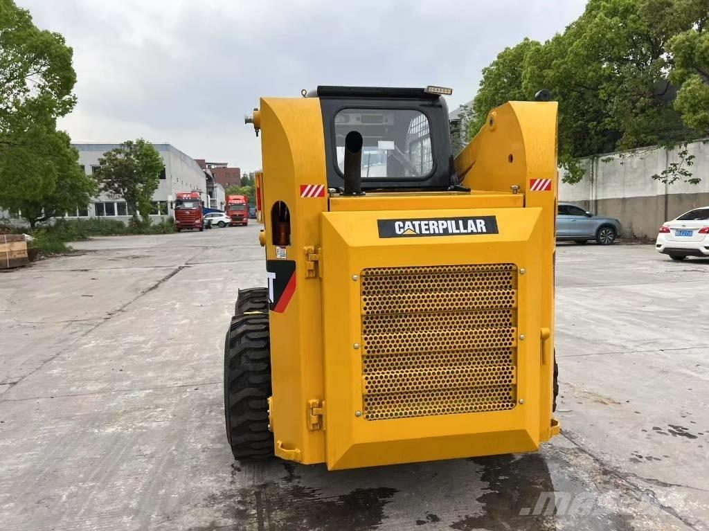 CAT 246 B Mini chargeuse