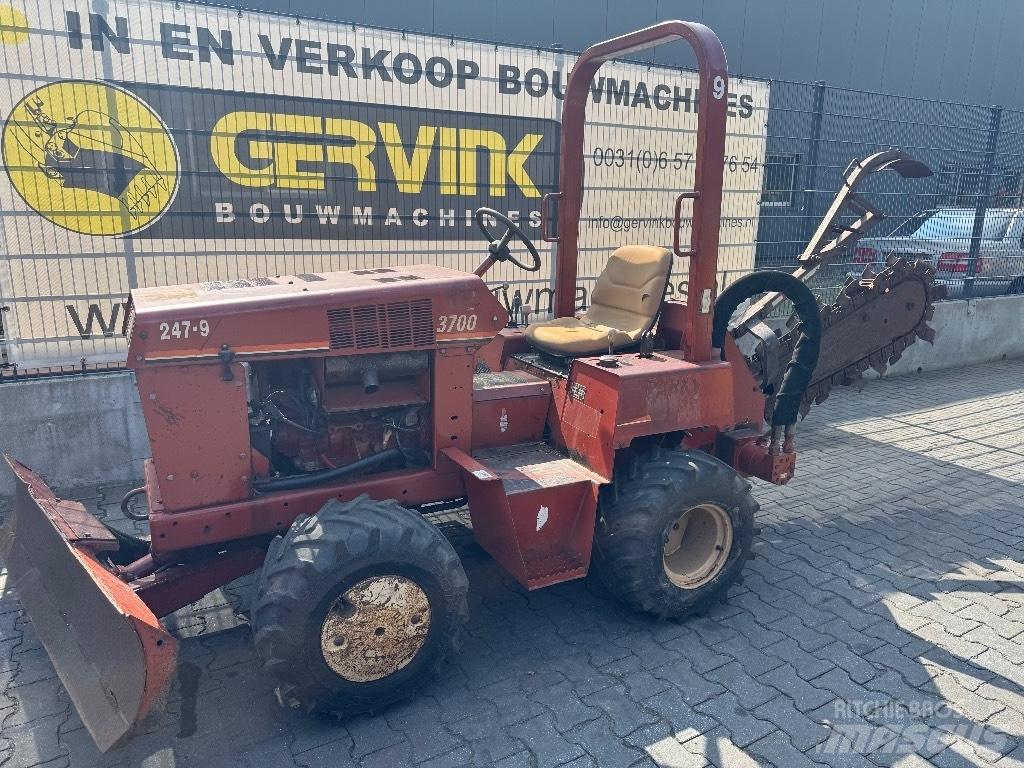 Ditch Witch 3700 DD Trancheuse