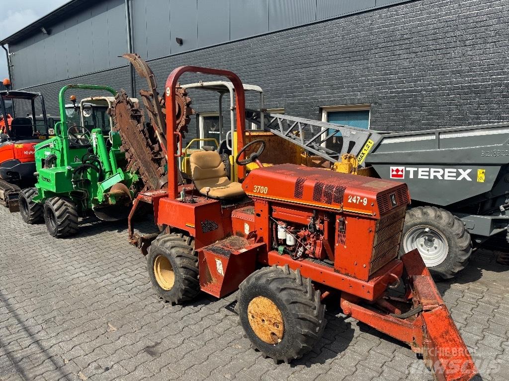 Ditch Witch 3700 DD Trancheuse