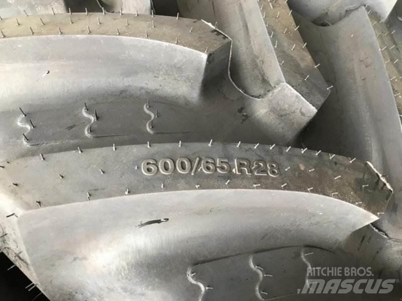 BKT 600/65R28 Pneus, roues et jantes