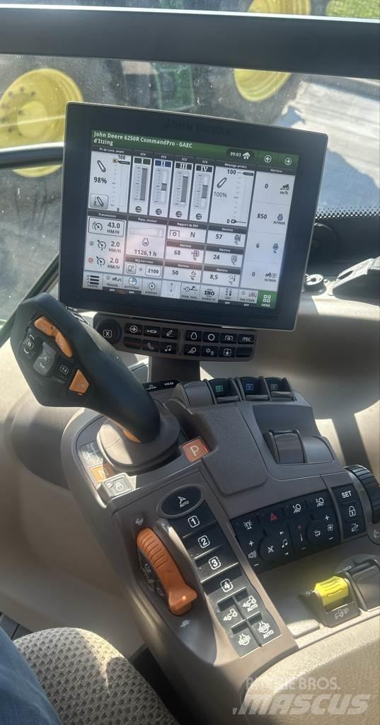 John Deere 6250R Tracteur