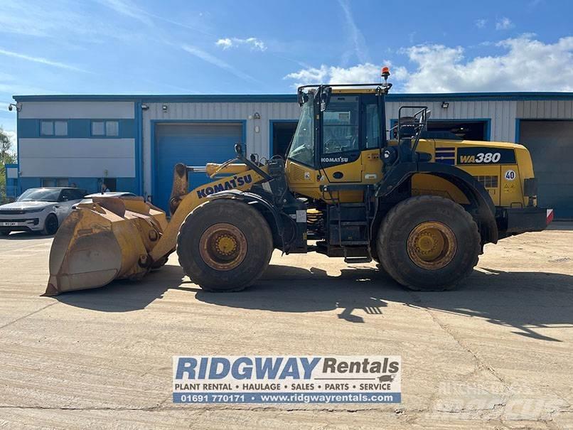 Komatsu WA 380-8 Station de triage