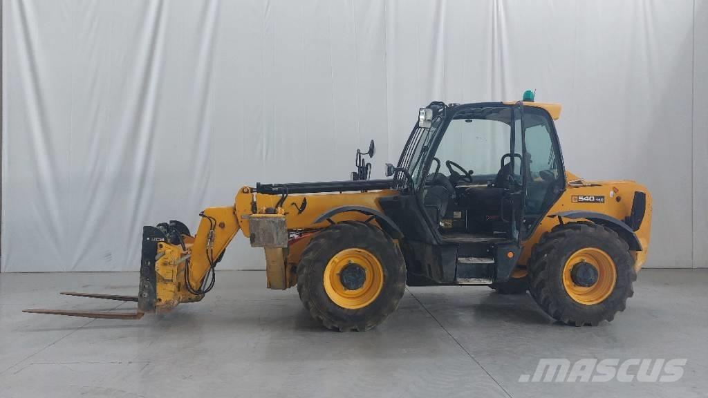 JCB 540-140 Chariot télescopique