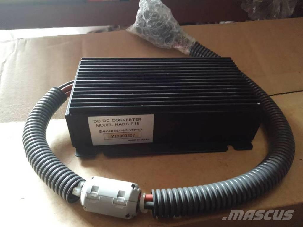 Hitachi ZX 85-5 Electronique