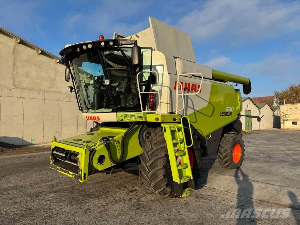 CLAAS Lexion 660 Moissonneuse batteuse