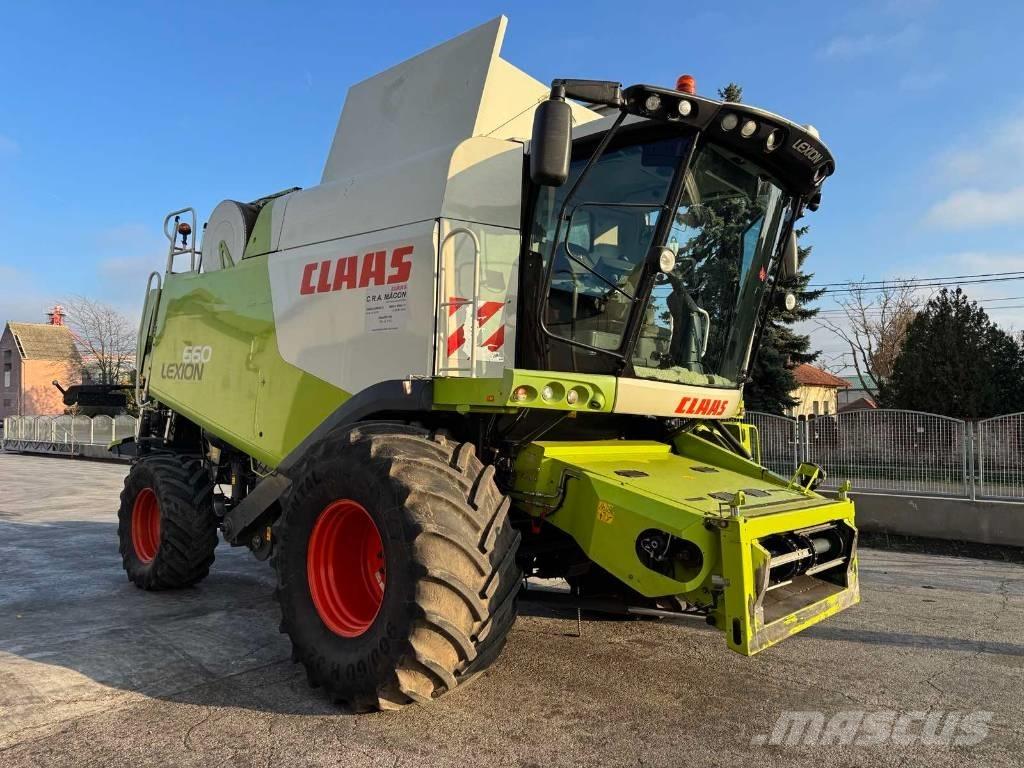 CLAAS Lexion 660 Moissonneuse batteuse