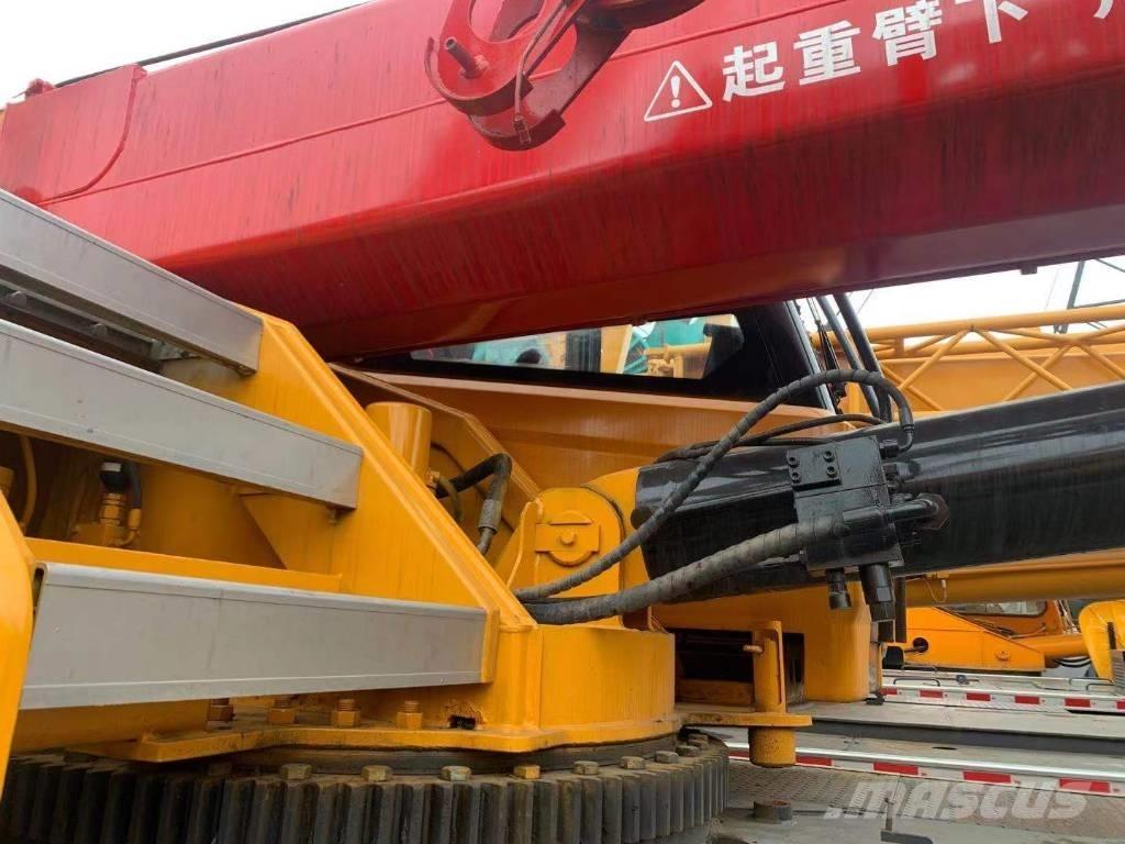 Sany STC250 Grues tout terrain