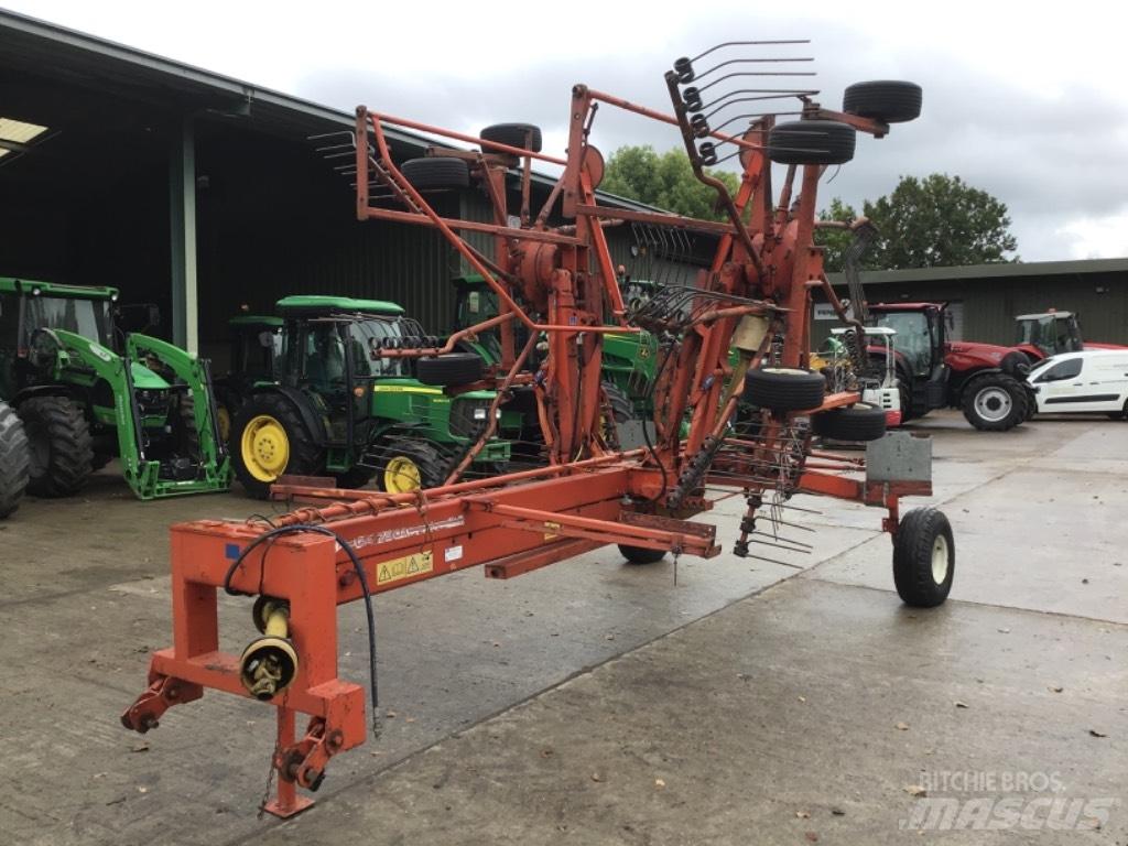 Kuhn GA 7301 Rateau faneur