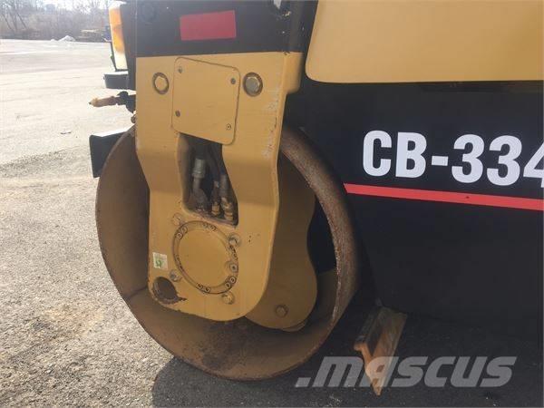CAT CB 334 D Rouleaux tandem